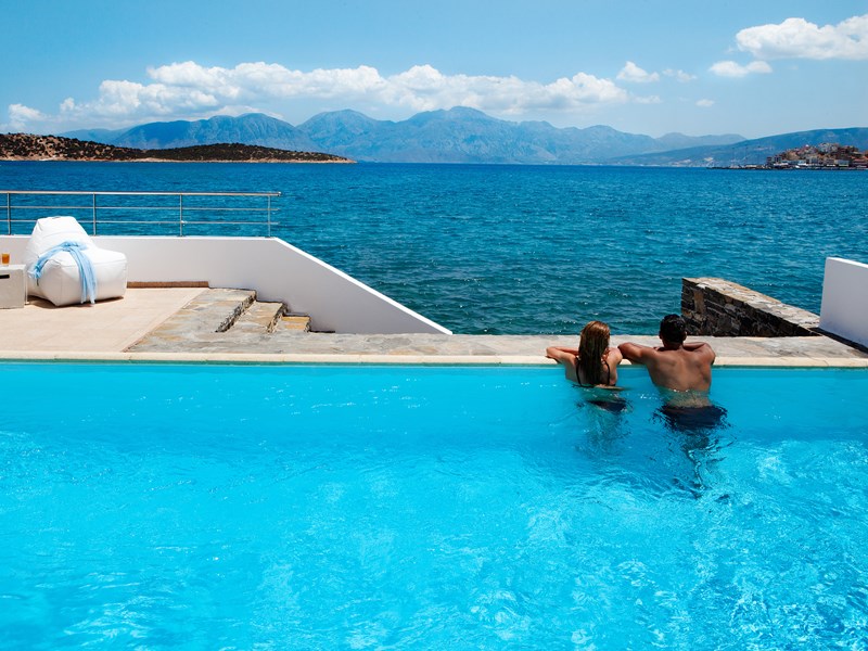 Panorama imprenable sur les eaux turquoise