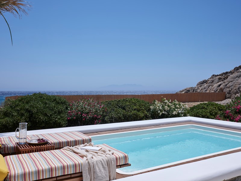 L'Executive Sea View Suite With Private Pool