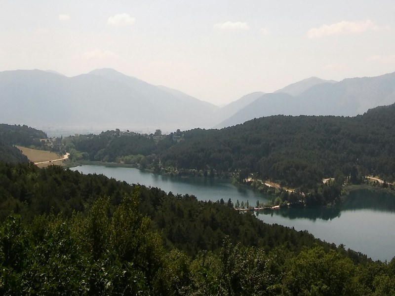 Le lac de Doxa dans le Péloponnèse