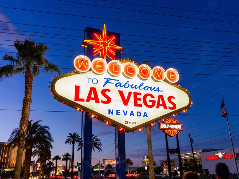 Faites route jusqu'à la fabuleuse Las Vegas dans le Nevada