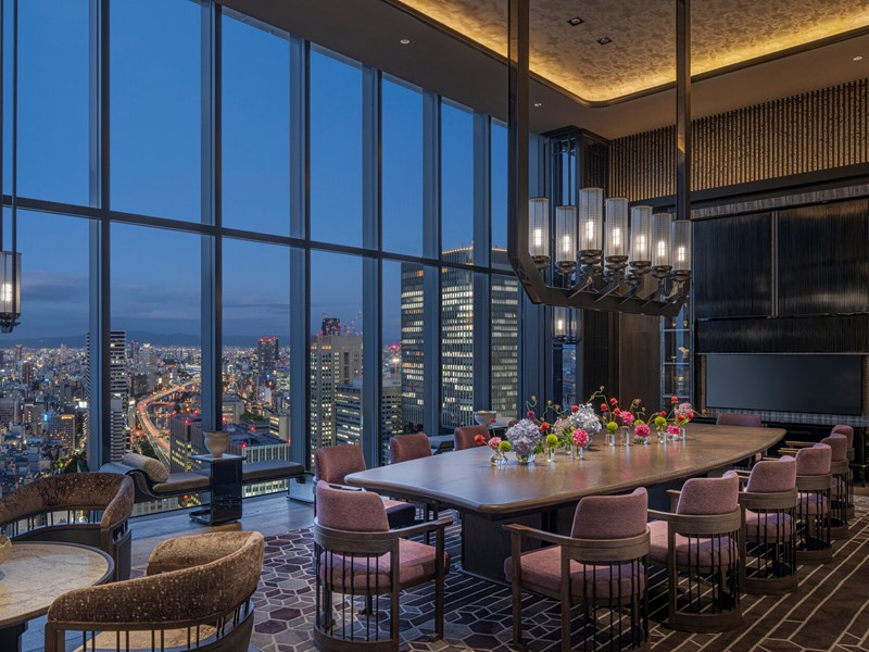 Boutique-hôtel design avec vue spectaculaire sur la skyline