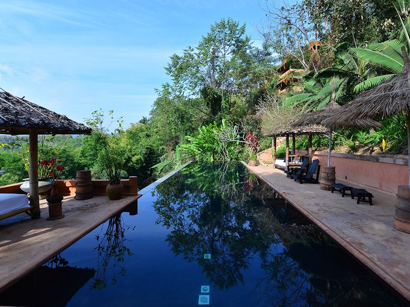 La piscine du Phu Chaisai Mountain Resort & Spa en Thaïlande