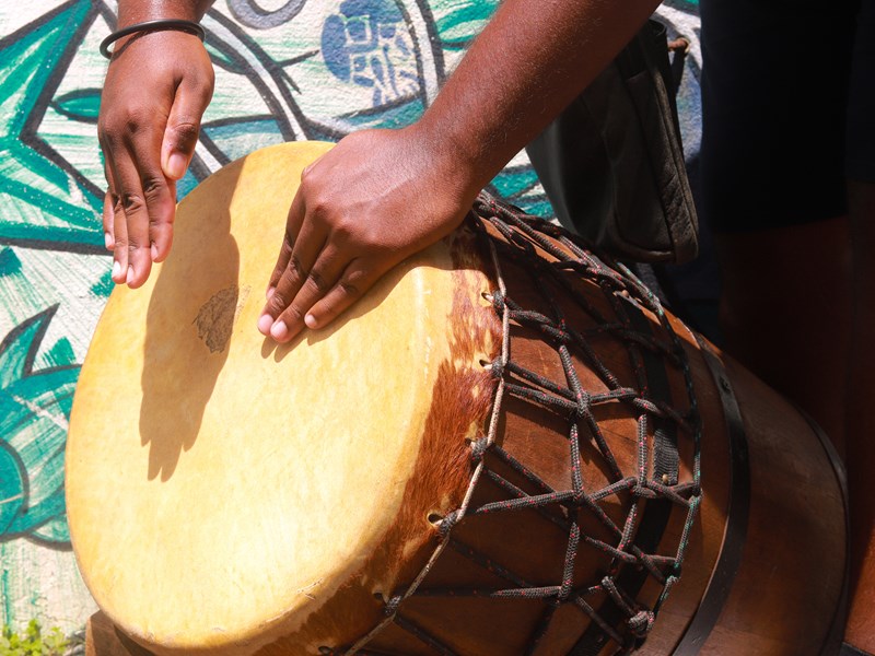 Le traditionnel tambour Maloya