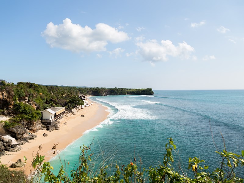 La plage de Balangan, l'endroit idéal pour s'adonner au surf