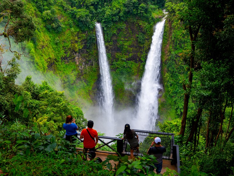 Les chutes de Tad Fan