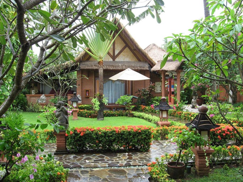 Le jardin du Puri Mas Boutique Resort & Spa