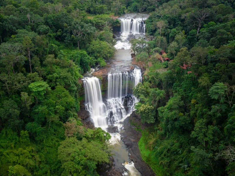 Les impressionnantes chutes de Bou Sra