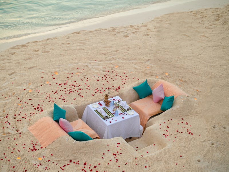 Dîner privé sur la plage au You & Me Maldives