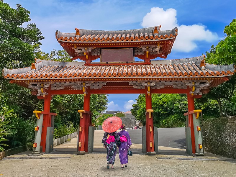 Entrez découvrir le château de Shuri