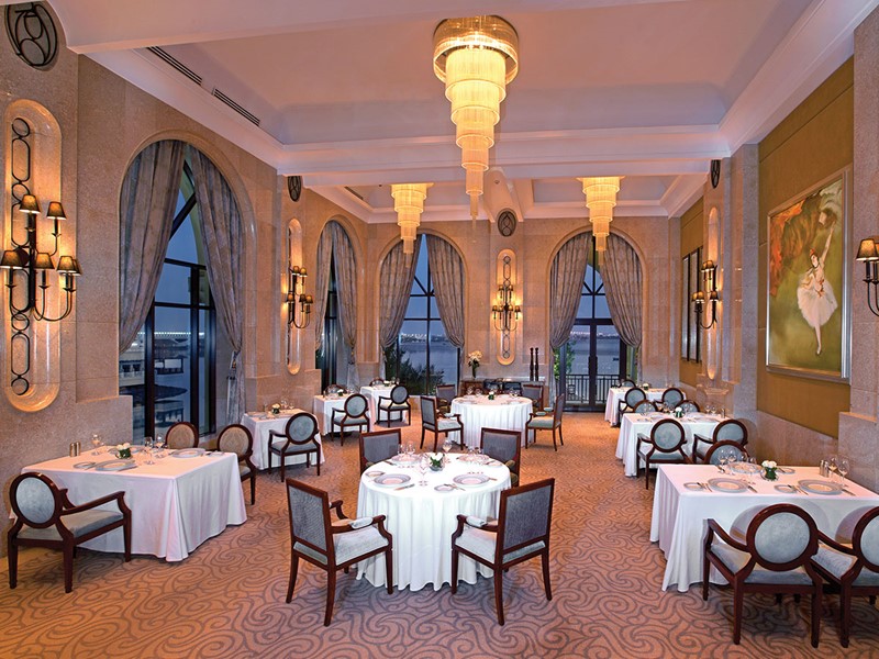 Le restaurant français Bord Eau de l'hôtel Shangri-La