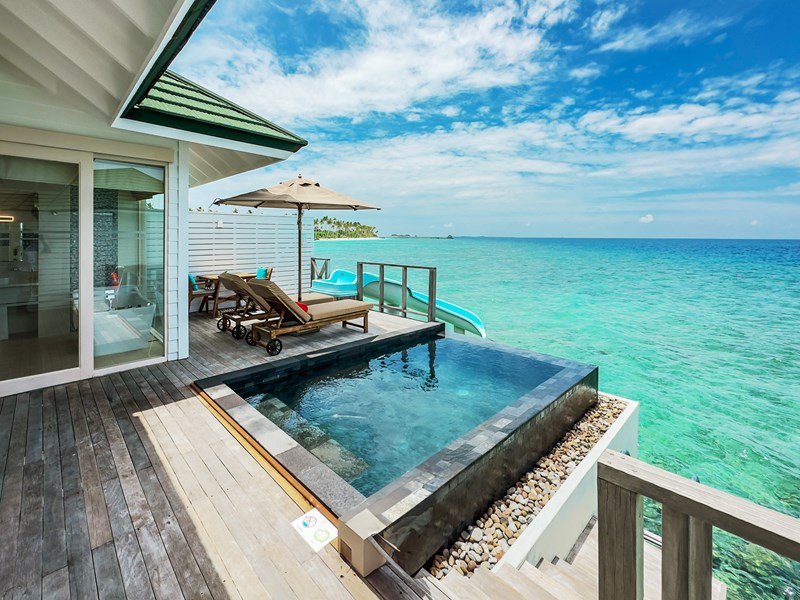 Ocean Villa with pool and slide