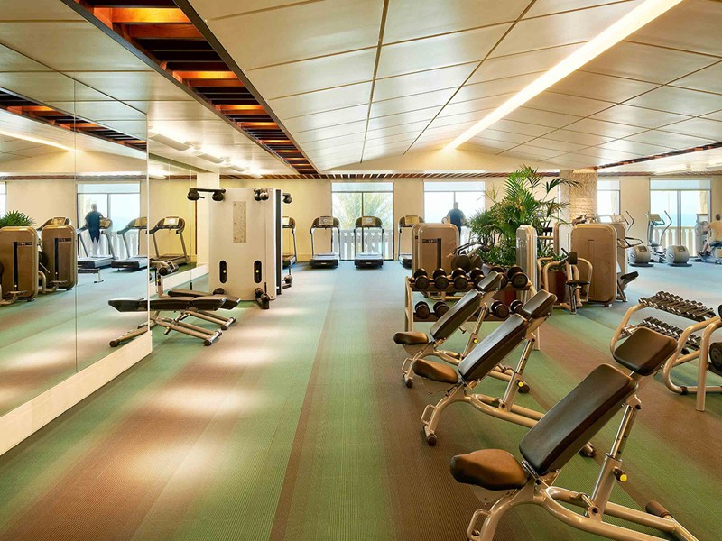 La gym de l'hôtel Sofitel Dubaï The Palm Resort 
