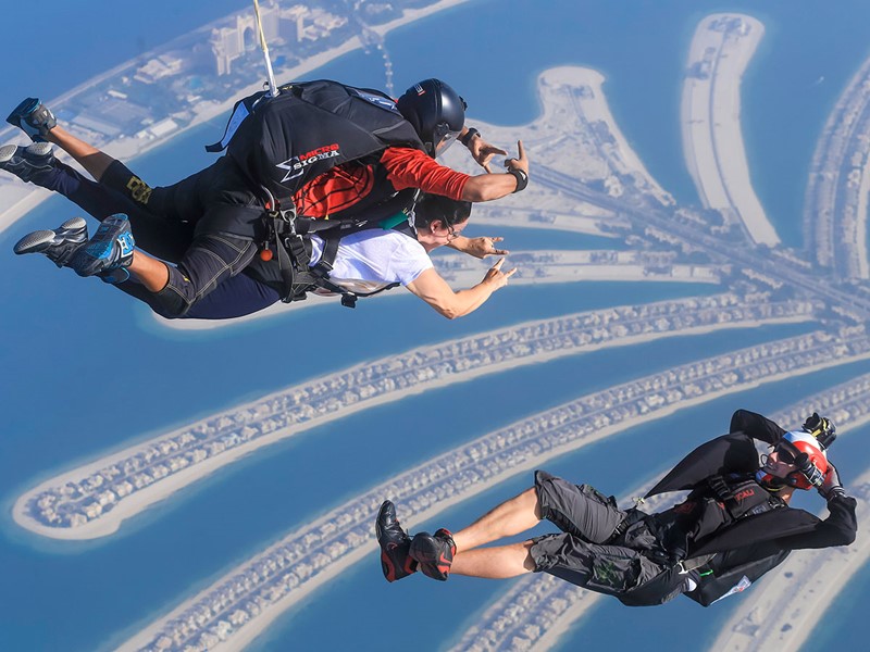 Saut en parachute au Sofitel Dubaï Palm Resort