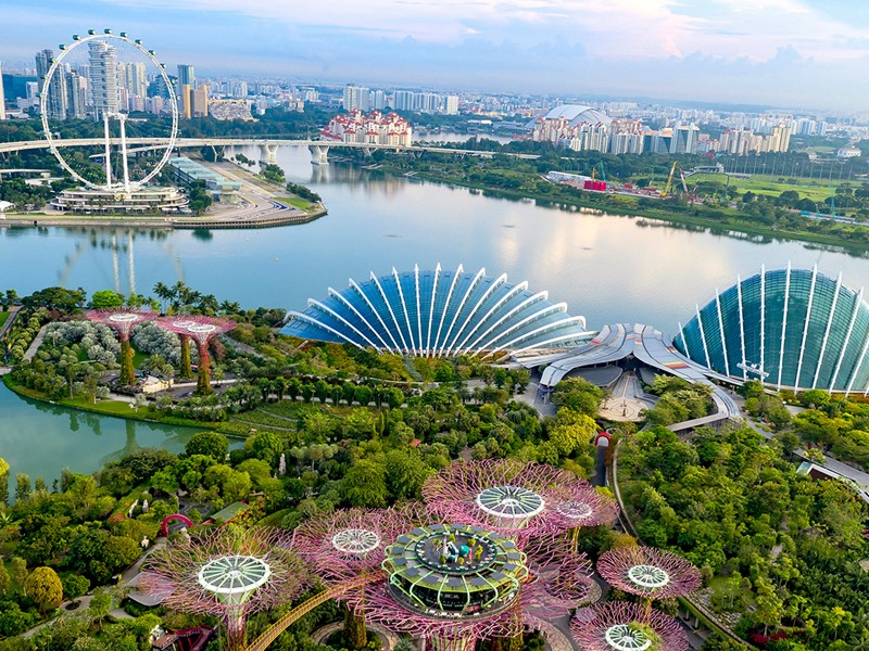 Votre voyage commence par Singapour, la cité-Etat futuriste