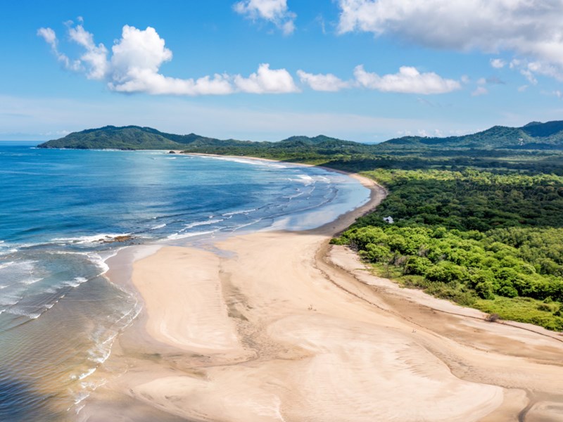 Tamarindo, posée entre mer et jungle