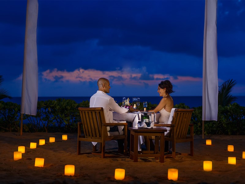 Dîner romantique à l'hôtel The Oberoi Bali