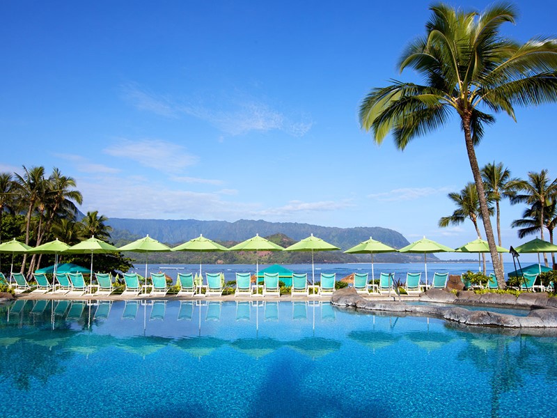 La superbe piscine du Princeville Resort Kauai à Hawaii