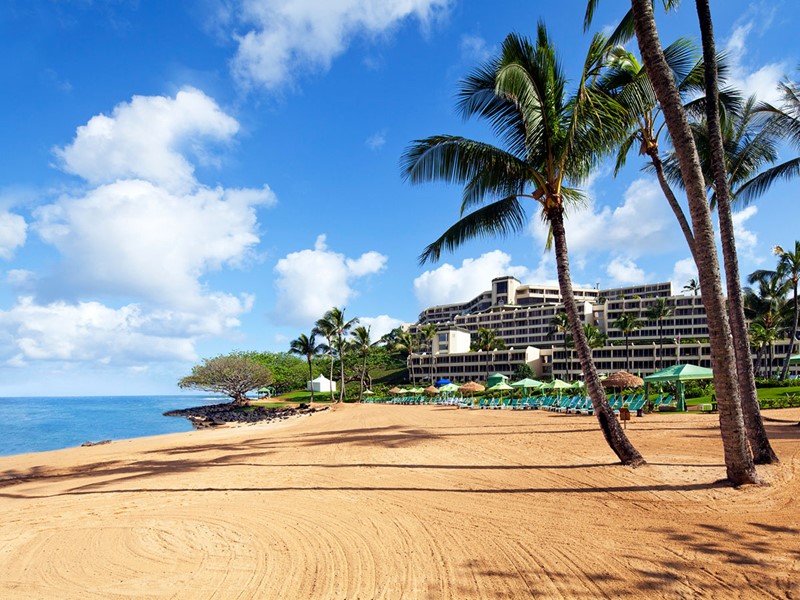 La plage de l'hôtel Princeville Resort Kauai à Hawaii