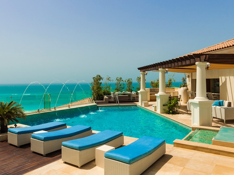 La piscine de la Royal Suite