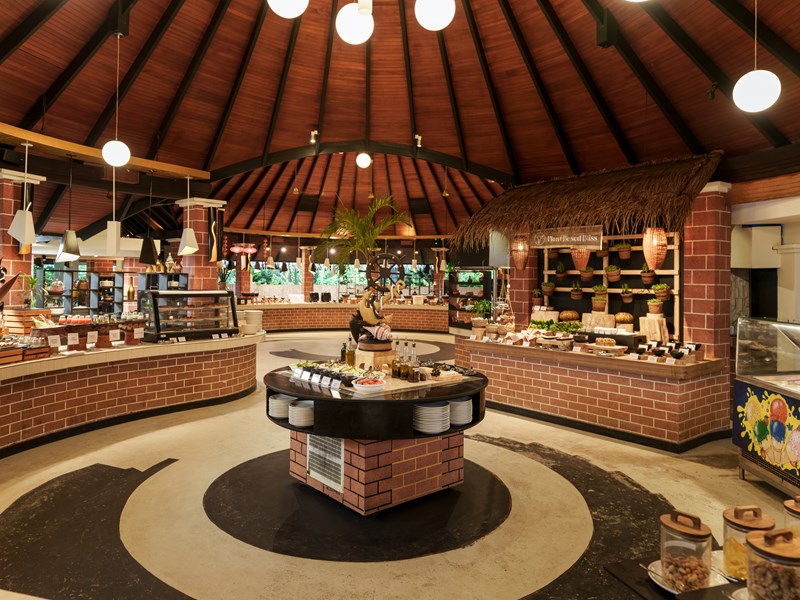 Buffets gourmands aux saveurs du monde au restaurant Iru