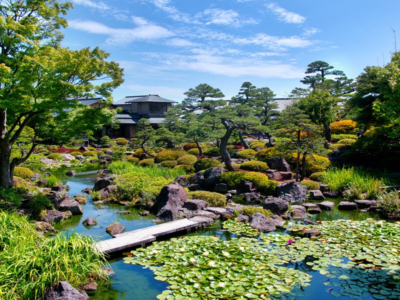L’élégance du jardin Yuushien