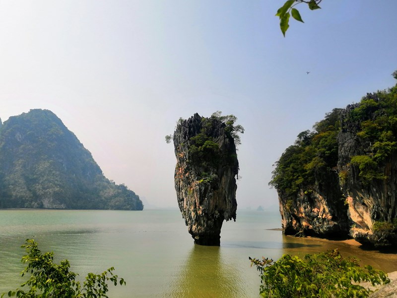 James Bond Island 