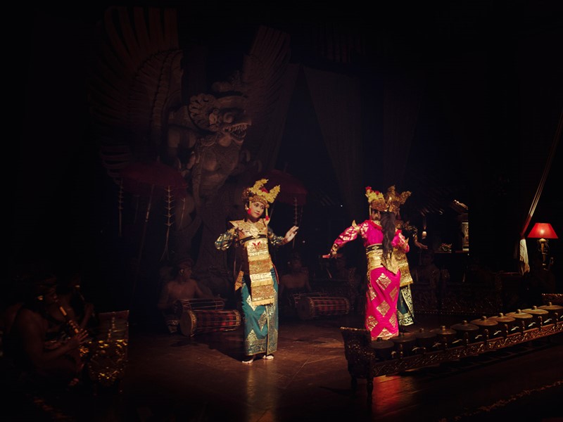Spectacle de danse traditionnelle à l'hôtel Tugu Bali