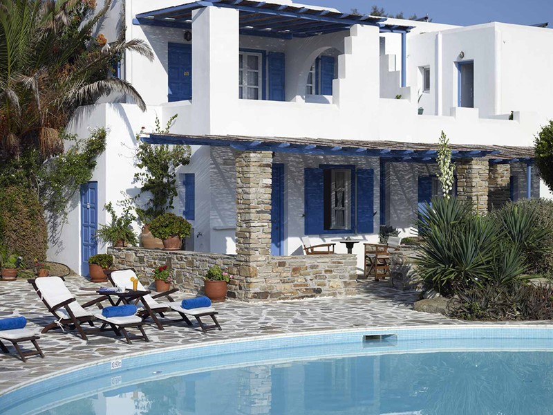 Vue du Villa Marandi Luxury Suites et de sa piscine