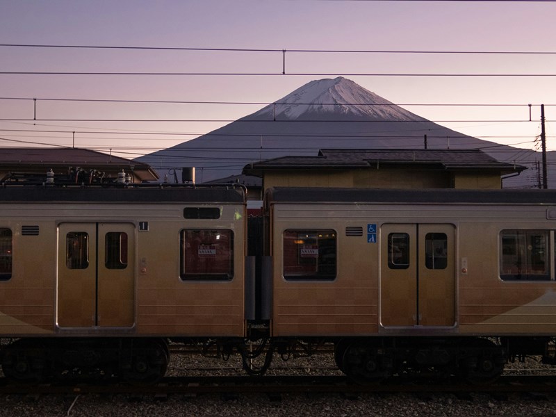 Le Mont Fuji à la sortie de la gare
