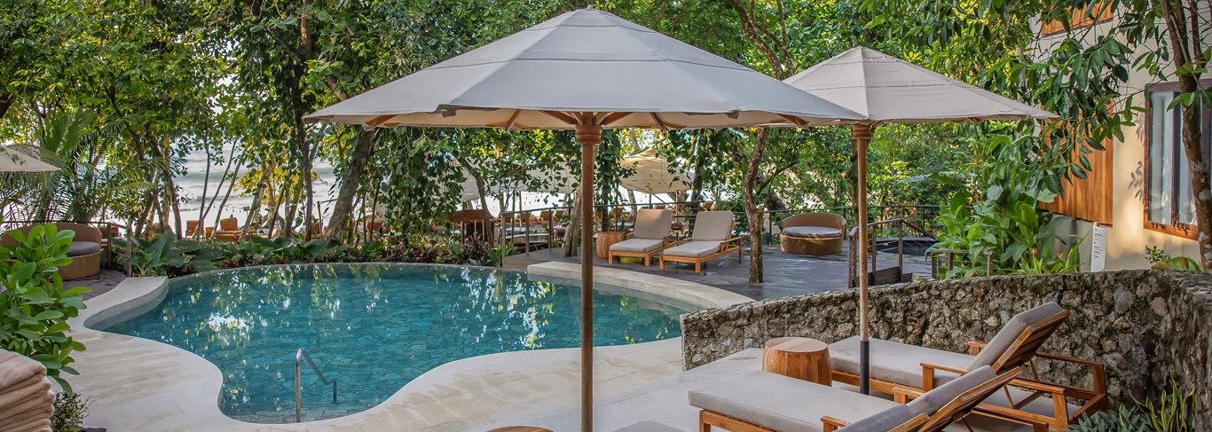 Arenas del Mar Beachfront & Rainforest Resort