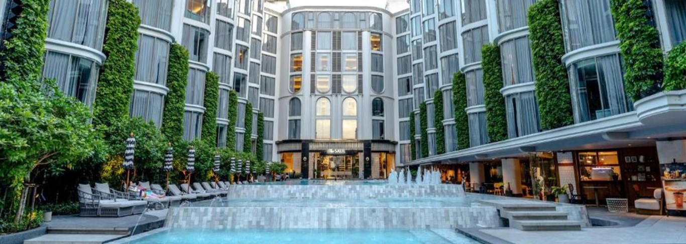 La piscine de l'hôtel